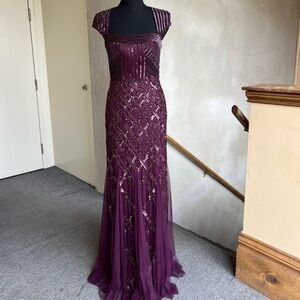 NWT Adrianna Papell Elegant Purple Beaded Evening Gown 1920s Gatsby